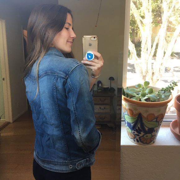 Levi’s Jean Jacket - Picture 3 of 10